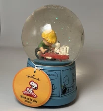 Hallmark Peanuts Snoopy Schroeder Snow Globe 2010 Musical Comic Base NEW TAG