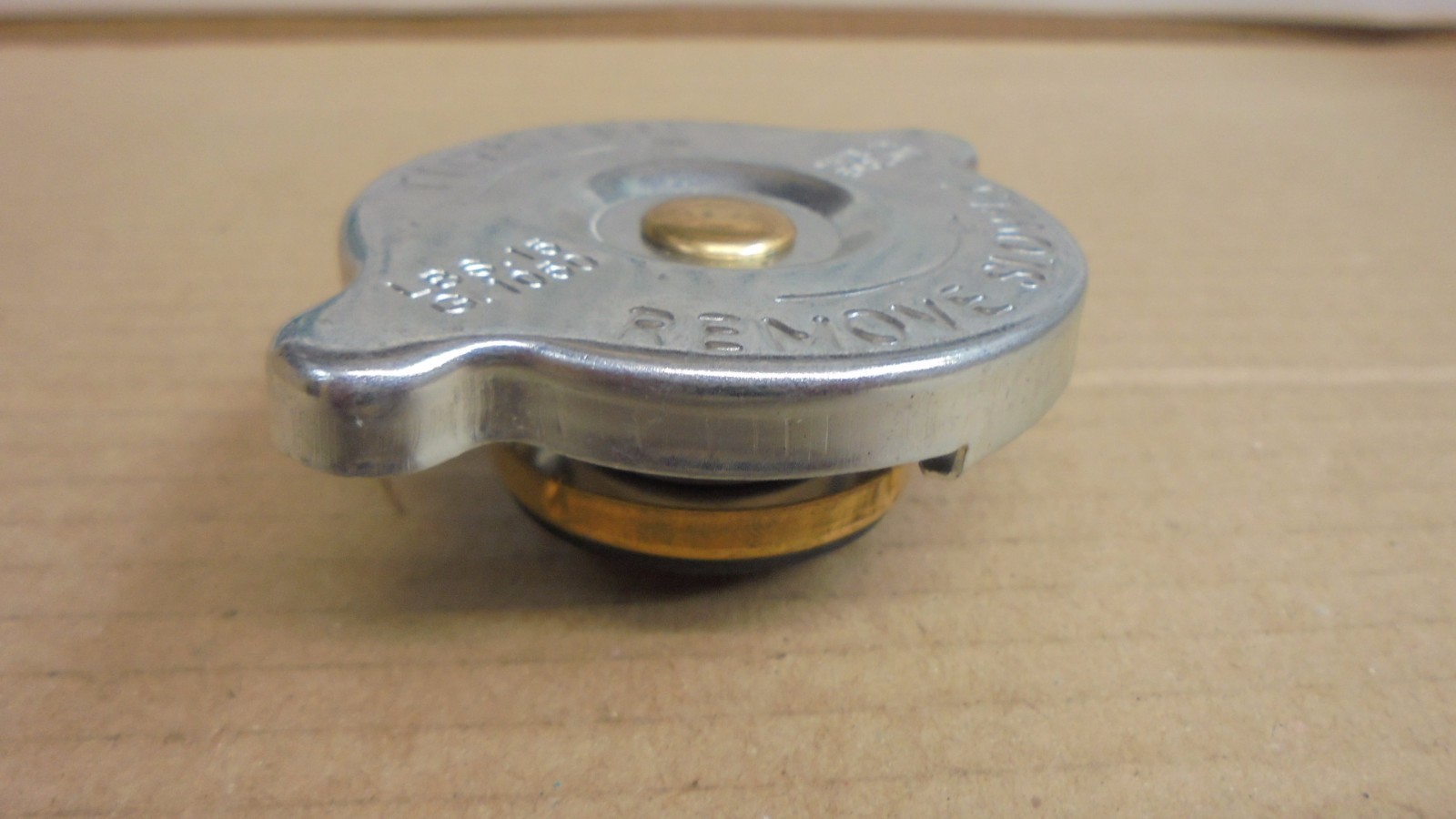 Triumph TR7 ** 15lb RADIATOR CAP , Expansion tank cap ** NEW ! eBay