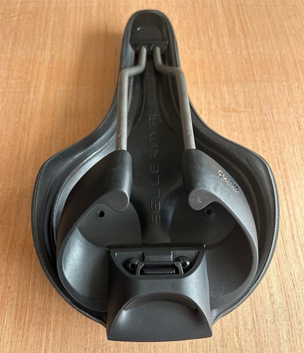 Selle Royal Scientia M2 Moderate Ergonomic Comfort Bike Saddle Unisex Medium - Picture 5 of 8