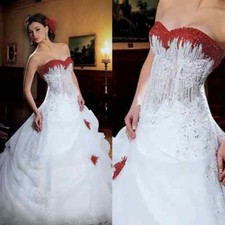 Vintage A Line Wedding Dress Strapless Ruffles Lace Applique Beaded Bridal Gowns