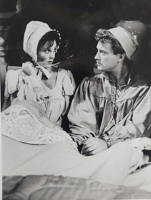 Original 1987 Press Photo Cailtin O'Hearney Christopher Rich THE CHARMINGS ABC