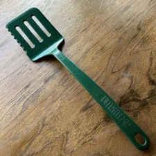 Vintage Robinson Ultratemp Slotted Spatula Green Serrated Edge 2101-2 Made InUSA