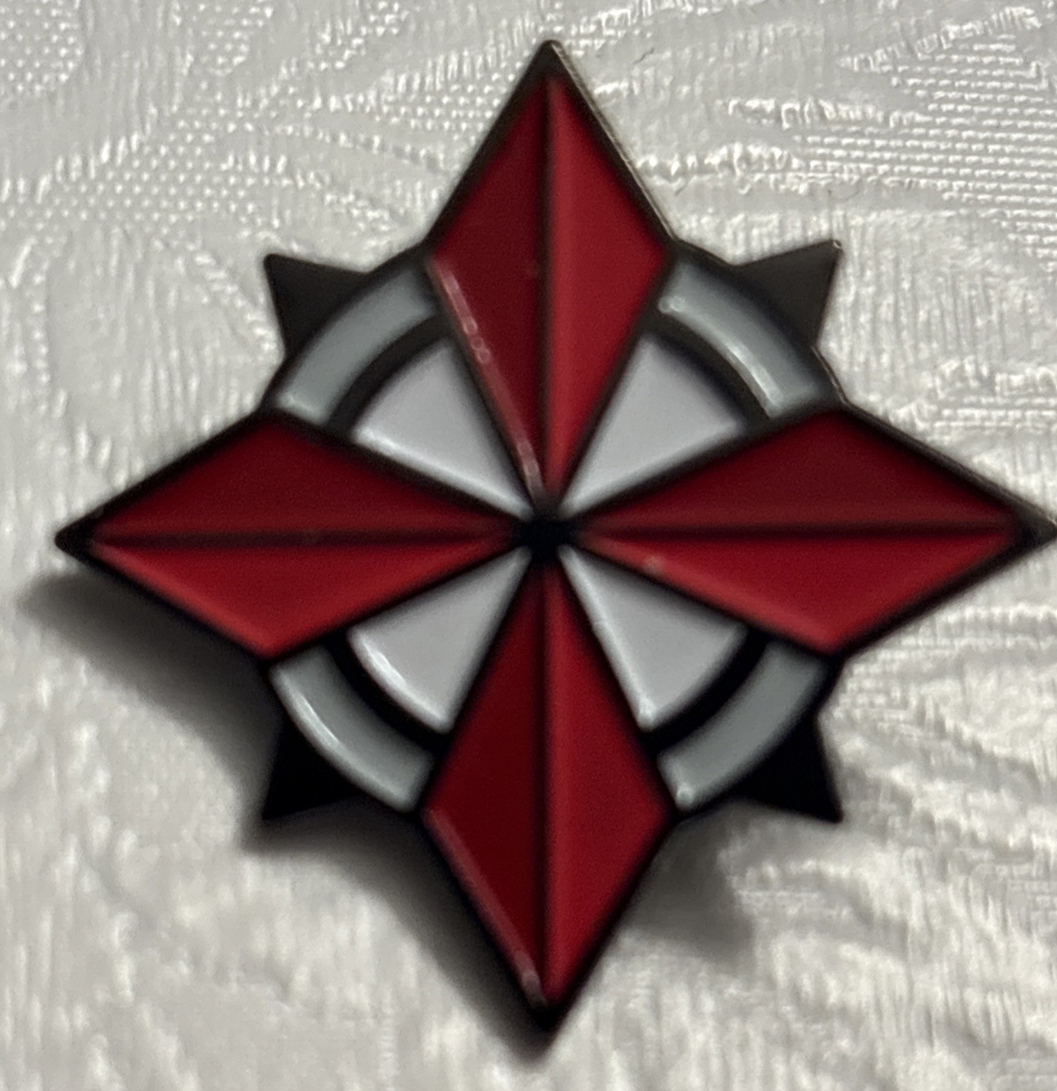 Resident Evil: Op Raccoon City Umbrella Security Logo Enamel Pin  -new