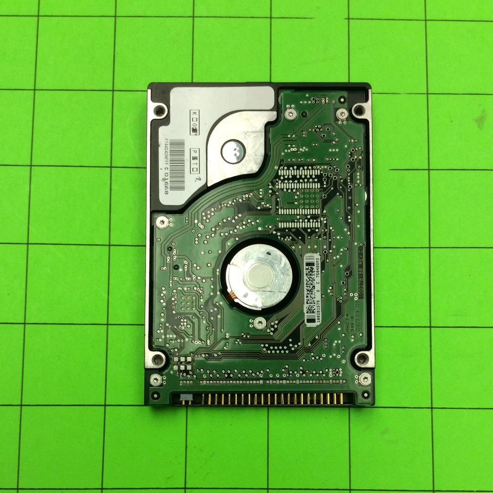 Laptop Computer Seagate ST93015A 356013-002 30GB IDE PATA Hard Disk Drive - Image 3 of 4