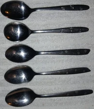 5 Piece Vintage Spoons "Starburst" Pattern Japan, USA💥 4 teaspoons & 1 Sugar💥