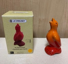 LE CREUSET Pie Bird Orange Kitchen ware NEW