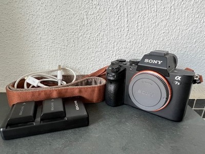 Sony Alpha 7 II 24.3MP Spiegellose Systemkamera Body ILCE-7M2 Full HD DSLM