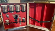 Vintage 1960s IMPERIAL Portable Travel Suitcase Briefcase Bar Cocktail Kit & KEY