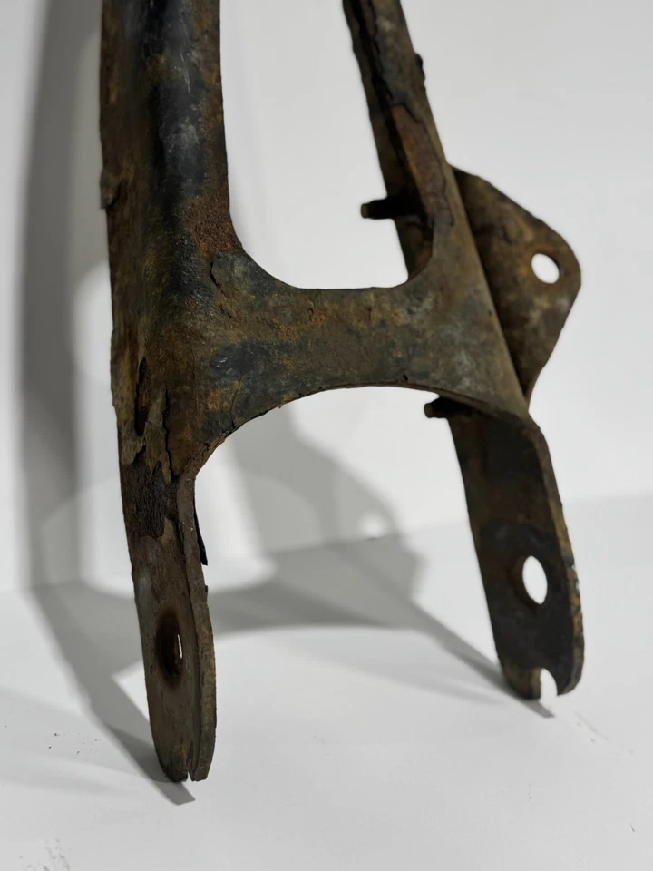 1987-1994 FORD F150 DANA 44 TTB FRONT RIGHT PASS AXLE MOUNT RADIUS ARM BEAM 4X4 - Image 4 of 4