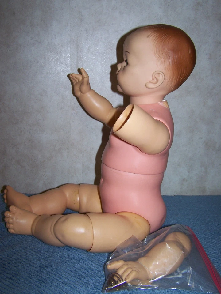 Muy RARO 1960-1961 Horsman Wonderkin Playpal Bebé Muñeca Articulada 28" Difícil de Encontrar Foto 4 de 4