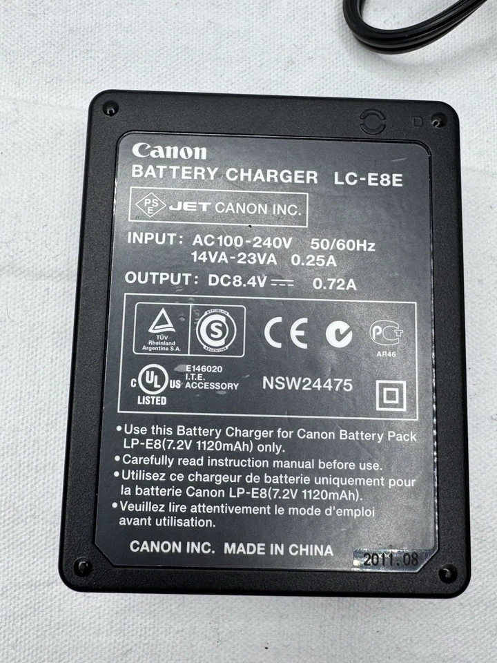 Set of 4 Replacement CANON LP-E8 Batteries and CANON LC-E8E Charger Rebel T2i - Image 3 of 4