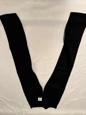 saint laurent mens  jeans. 27. $790