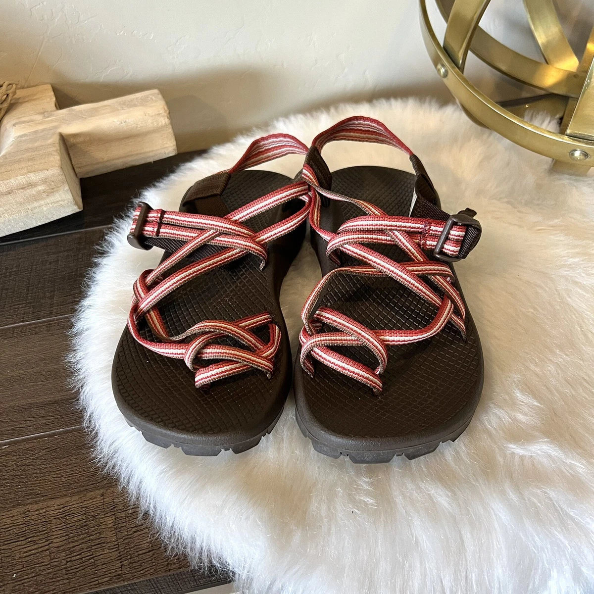 Water sneaker womens sales chaco sandals