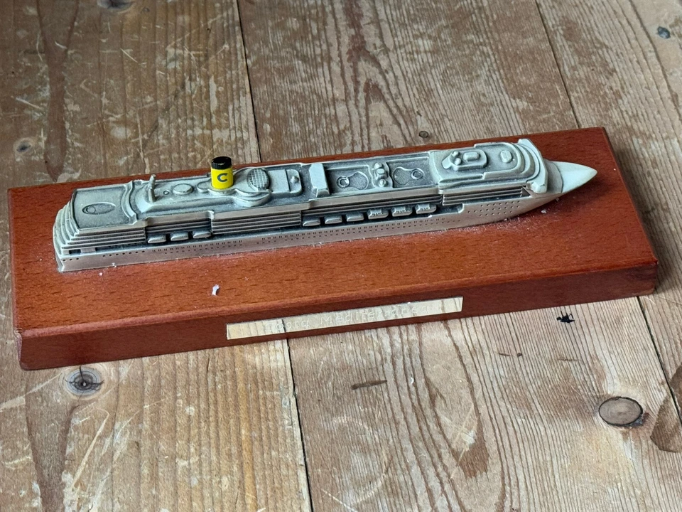 Modellschiff COSTA Mediterranea Holz Zinn Dekoration Sammler L 23 B7 H5