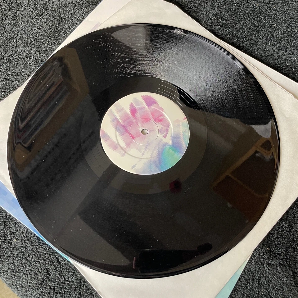 Inner City – Your Love / Hiatus - UK 12" Single - 6 x 6 Records - 1995 - VGC+ - Image 4 of 4