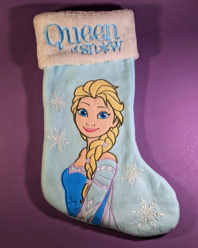 DISNEY “FROZEN QUEEN ELSA & ANNA” PELUCHE BORDADO NAVIDAD MEDIAS AZUL ROJO 18” Foto 2 de 4