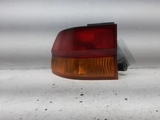 Driver Left Tail Light Taillamp  Quarter Panel Mounted 02 03 04  ODYSSEY 