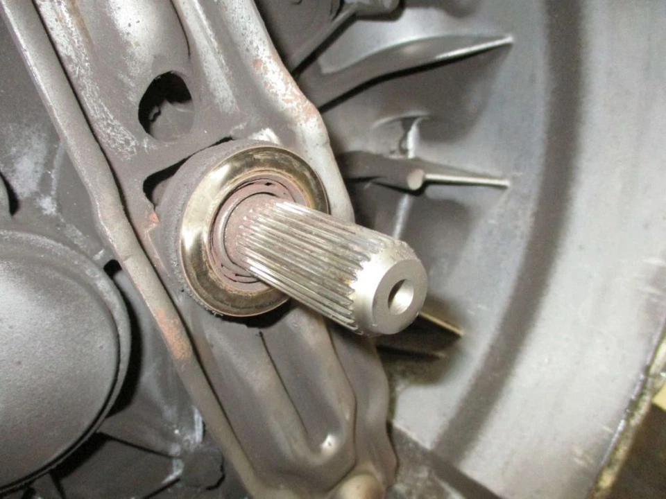 Caja de cambios manual 6 velocidades GS6-53BG se adapta a MINI MINI CLUBMAN (R55) COOPE - Imagen 3 de 4