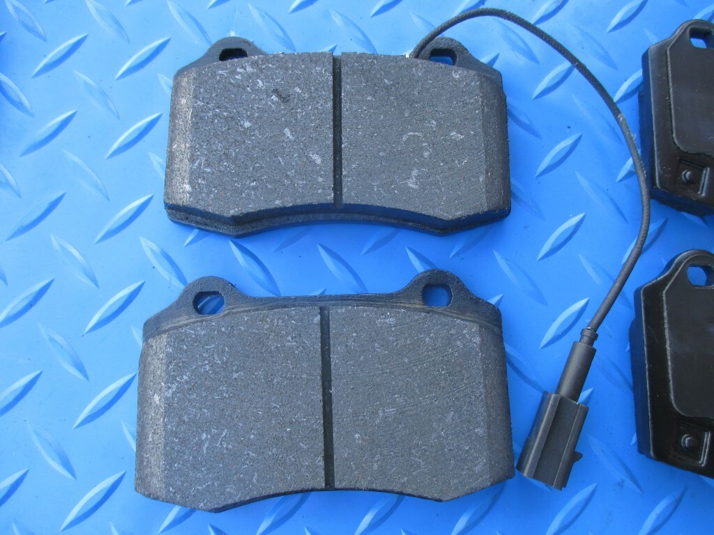 Maserati Ghibli Quattroporte rear brake pads brakes TopEuro