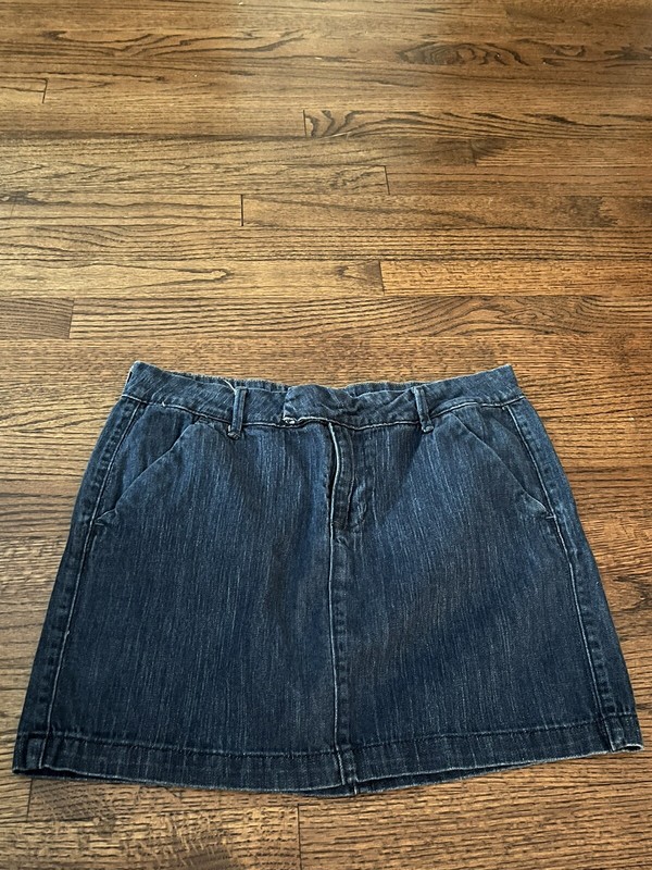 Old Navy mini blue Denim Jean Skirt Size 8 Stretch EUC!