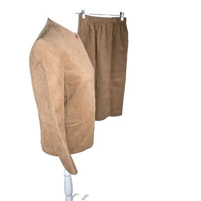 Nan Elliott Wms Sz 6 Peach Color  Utra Suede Skirt Suit S99