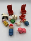 Vintage 10 Piece Fisher Price Little People Random Lot As Shown #494943