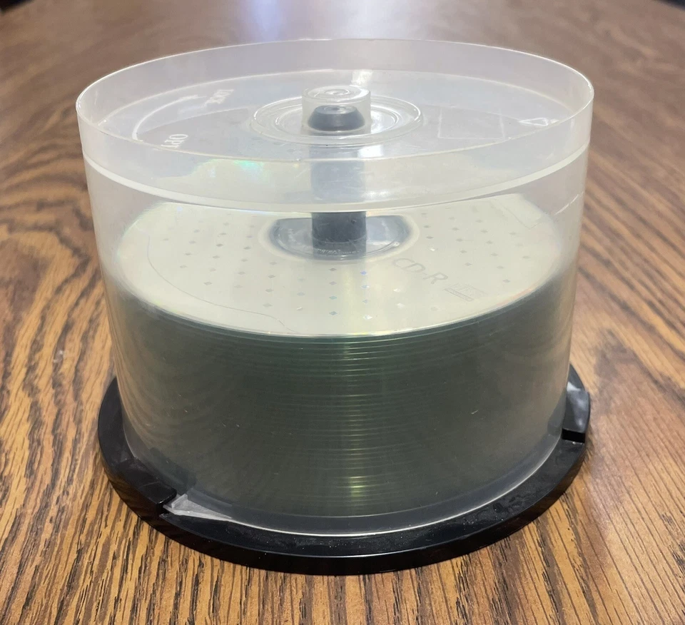 Memorex CD-R 700MB Blank CD 80min 52x 80 min open cake box 37 unused - Image 2 of 3