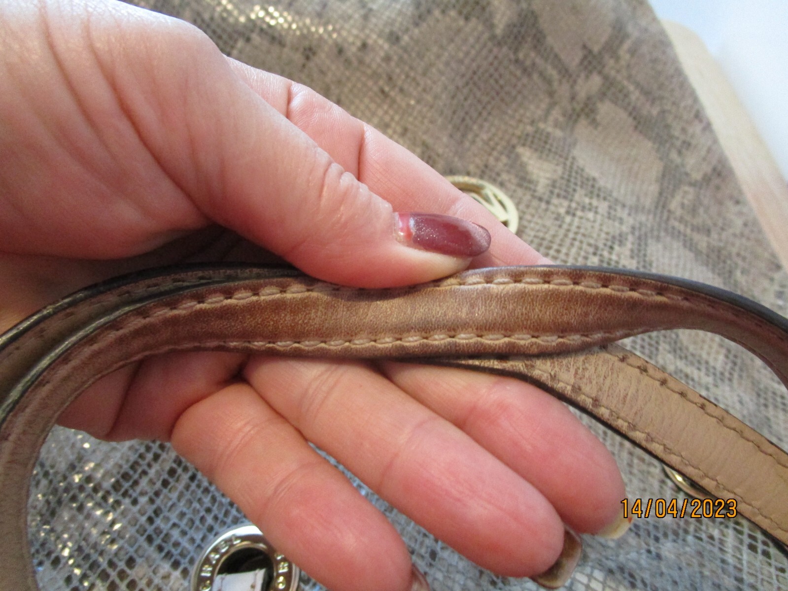 MICHAEL KORS  LEATHER Grey Beige  Python  print  … - image 9