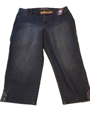 Gloria Vanderbilt SZ 16 Slimming Mid Rise Rail Straight Jordan Jeans.