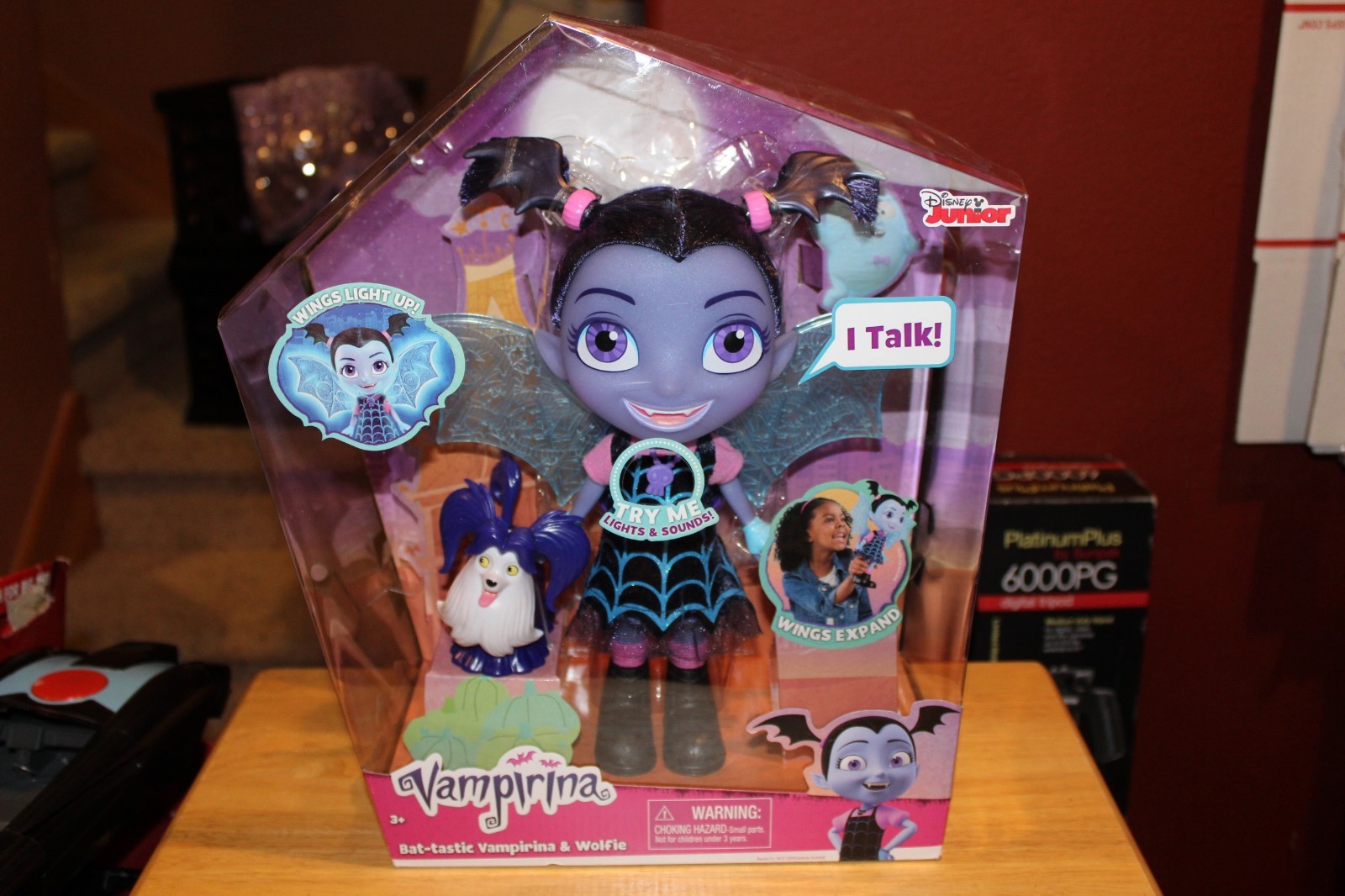 bat tastic vampirina and wolfie
