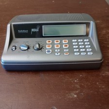 RADIO SHACK PRO-405 DESKTOP SCANNER FOR PARTS / REPAIR