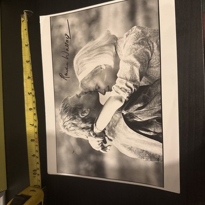 Rowena Wallace Original Promo Foto 10 x8.5  handsigniert Gefangenerzelle Block H