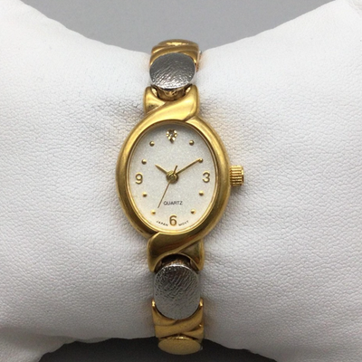 Avon Gold and Silver Women\'s Quartz Watch Vintage AVON Ladies Gold & Silver Tone Metal Quartz Watch  main image 2