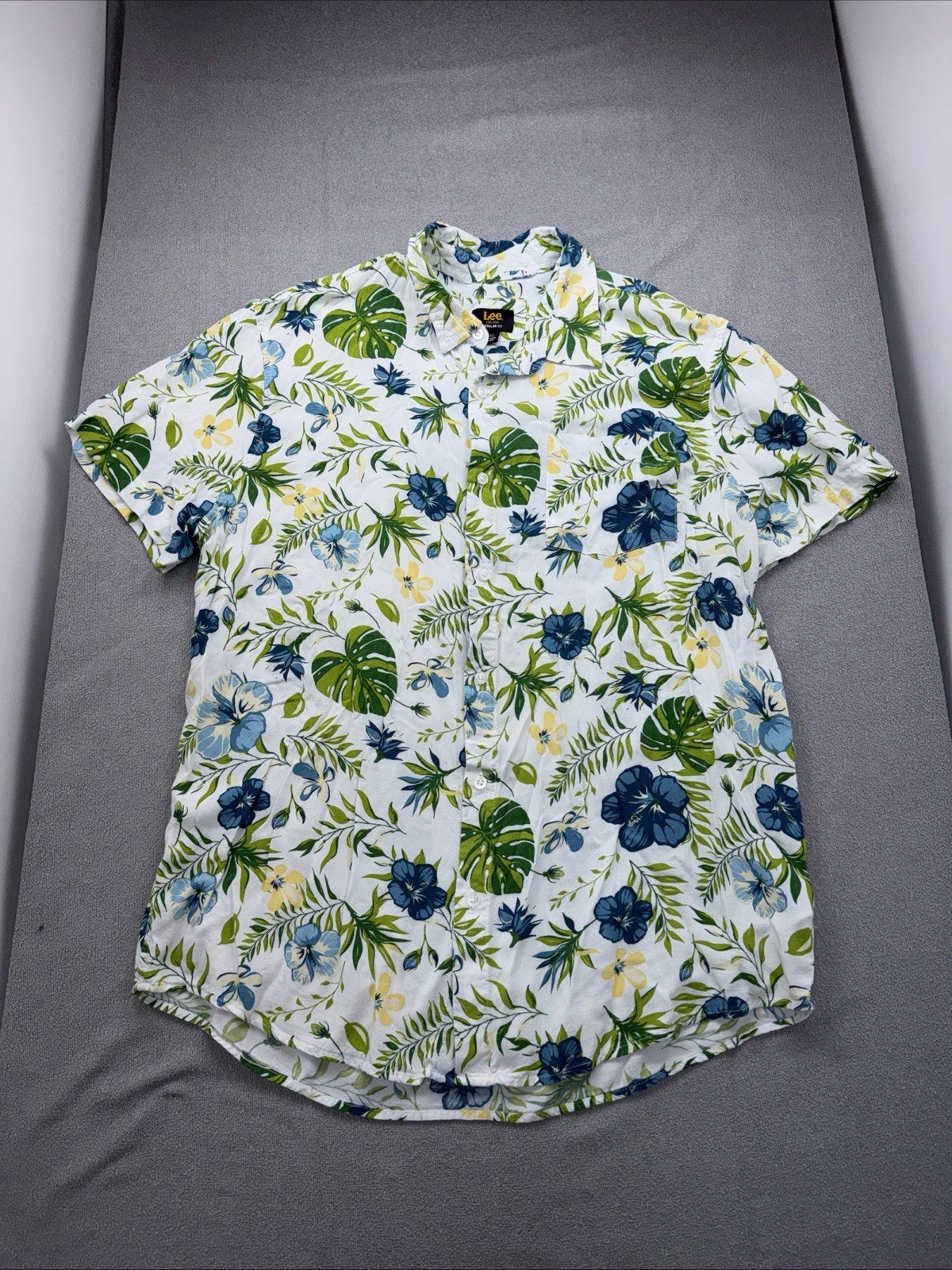 Lee Men's Casual Hawaiian  Tropical Leaf Button Up Shirt XL