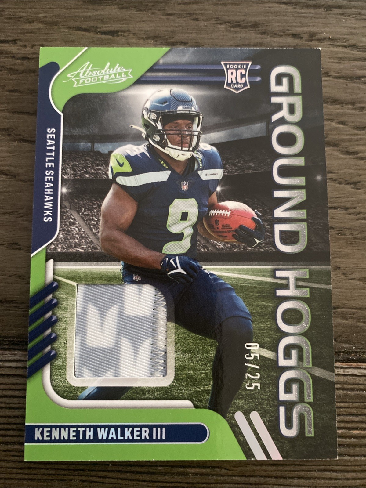 Kenneth Walker III Panini Absolute Ground Hoggs Materials #GH29 Base