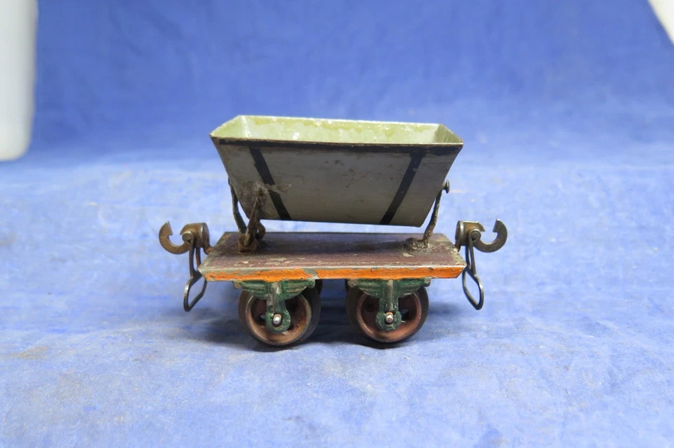 MARKLIN Prewar O Gauge Ore Car. Nice!  CT - Image 2 of 4