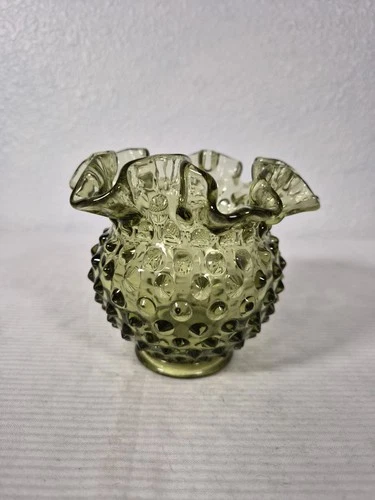 Vtg Fenton Colonial Green Hobnail Glass Ruffled Rose Bowl Vase