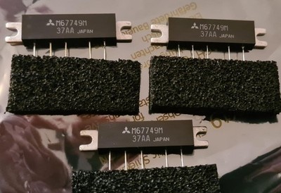 M67749M  || Mitsubishi || Power Module 430-450MHz, 12.5V, 7W (1 Stück )