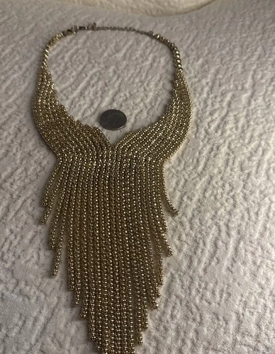 Vintage Women’s Gold Costume Jewellery Necklace