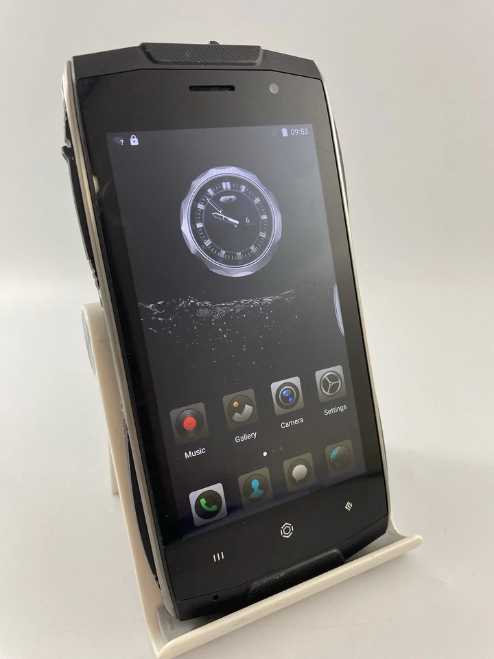 Homtom Z6 Black Unlocked 8GB 5.5" Dual Camera Android Go Rugged Smartphone - Image 3 of 4