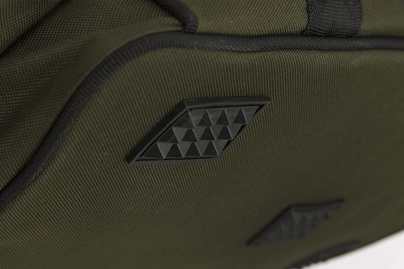 Fox R Series Large Carryall New 2018/19 for 2018/19 New FREE Delivery 6d897b Fox R Series Large Carryall New 2018/19 for 2018/19 New FREE Delivery 6d897b
