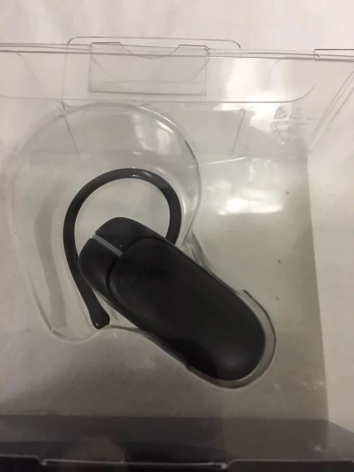 Rocketfish Mobile - QX4 Bluetooth Headset - Black RF-QX4 - Image 2 of 3