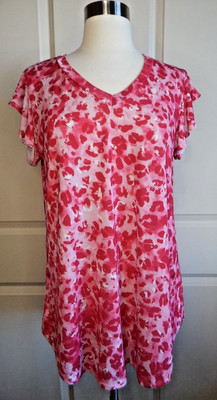 Heimish U.S.A Women's Hot Pink Leopard Print Short Sleeve Top Size Medium