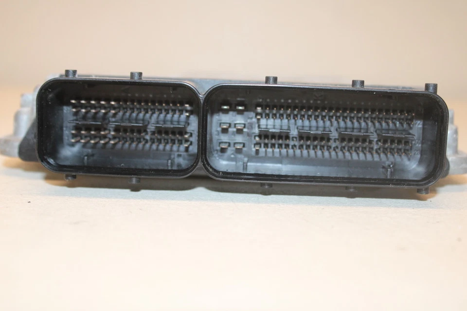 08 VOLKSWAGEN JETTA GLI 2.0L ECU ECM ENGINE COMPUTER CONTROL MODULE UNIT Foto 3 de 4