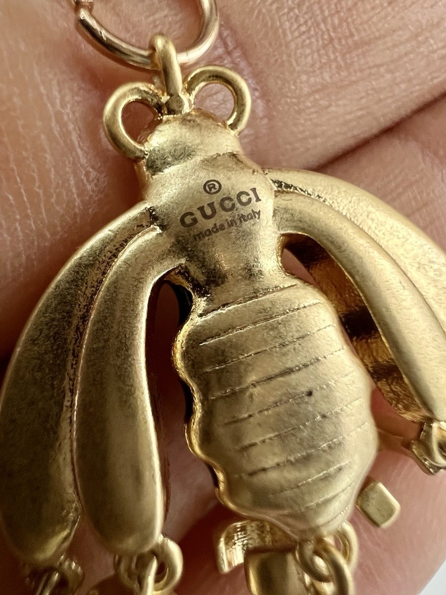 GUCCI Zipper Pull Bee Charm on and unbranded 18 Kt Gold Plated