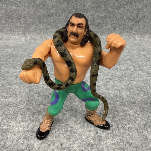 HASBRO WWF JAKE THE SNAKE ROBERTS WITH SNAKE DAMIE...