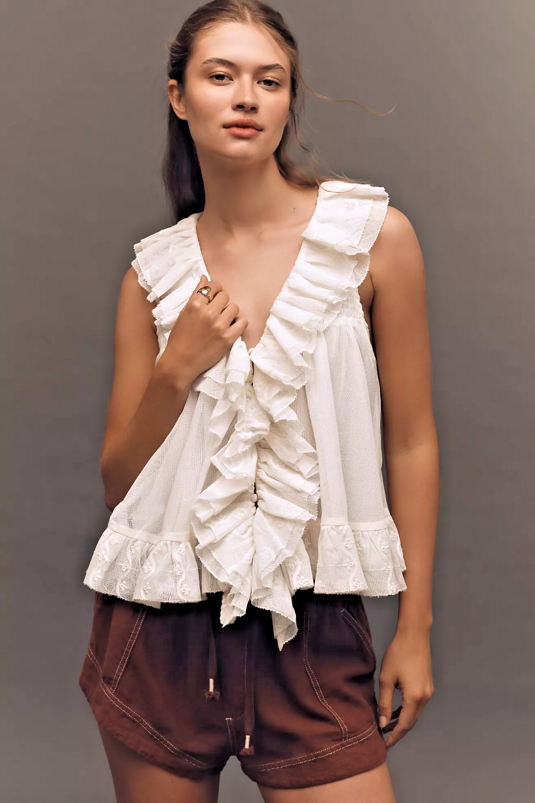 NWT ANTHROPOLOGIE EMBROIDERED MESH LACE Ruffle SMOCKED Swing Top BLOUSE WHITE L