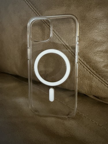 iPhone 15 MagSafe Clear Case