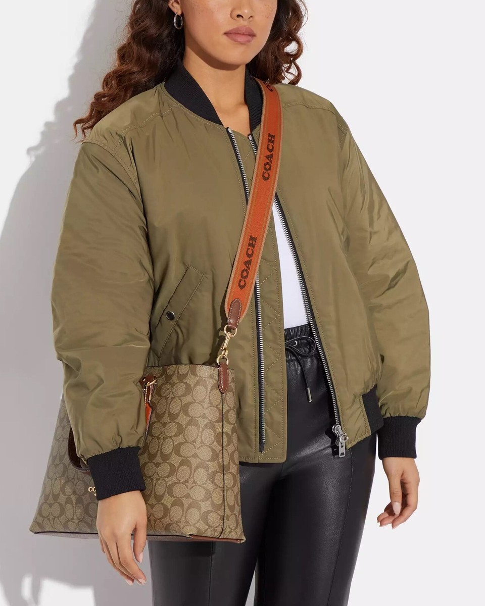 COACH Logan Carryall in Signature Canvas - Khaki/Canyon Multi