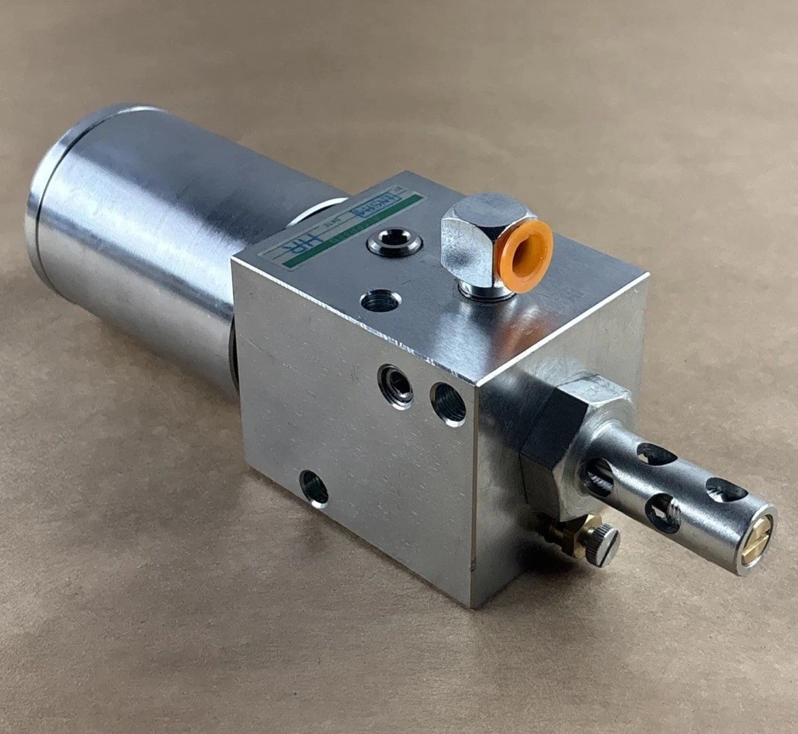 FARVAL TP231C Air Operated Lubrication Pump Bijur Delimon photo 4